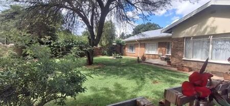 3 Bedroom House in Rhodesdene