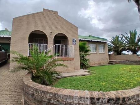 3 Bedroom House in Kuruman