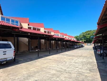 2 Bedroom Townhouse in Uvongo