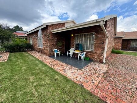 2 Bedroom Townhouse in Parys
