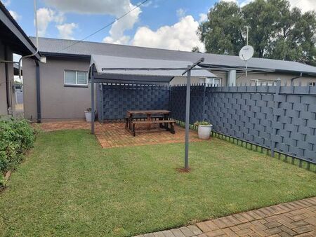 2 Bedroom flat to rent in Meyerton Central