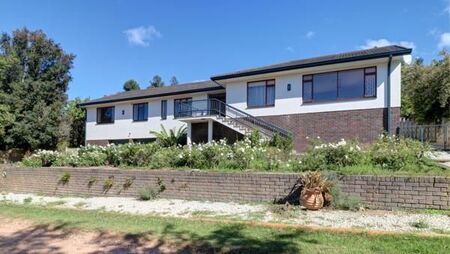 4 Bedroom House in Greyton