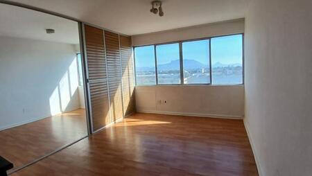 1 Bedroom Apartment in Parow East