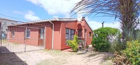 3 Bedroom House in Bishop Lavis