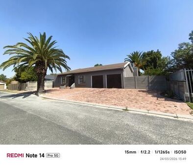 3 Bedroom House in Protea Heights