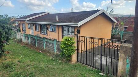 4 Bedroom House in Newlands West