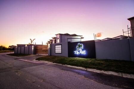 2 Bedroom Apartment in Fairview