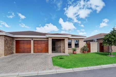 3 Bedroom House in Tara