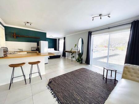 Studio Apartment in Green Point