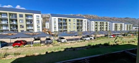 1 Bedroom Apartment in Admirals Park