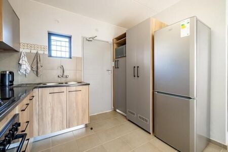 3 Bedroom Apartment in Kameeldrift East