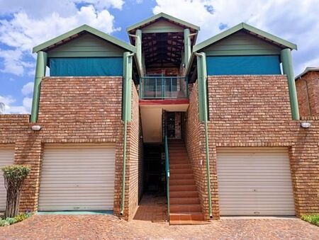 2 Bedroom Flat in Moregloed