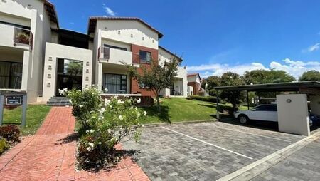 1 Bedroom Apartment in Jackal Creek Golf Estate
