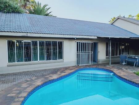 2 Bedroom Apartment in Risiville