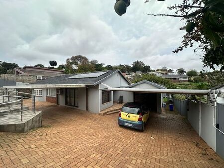 4 Bedroom house to rent in Glenmore, Durban