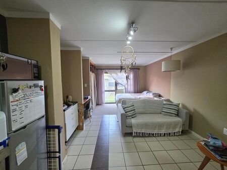 1 Bedroom bachelor apartment to rent in Dainfern, Sandton