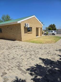 3 Bedroom House in Vredendal