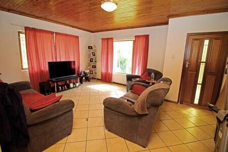 3 Bedroom House in Denneoord