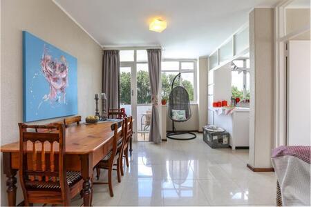 1 Bedroom Apartment in Rondebosch