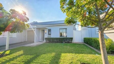 2 Bedroom House in Paarl