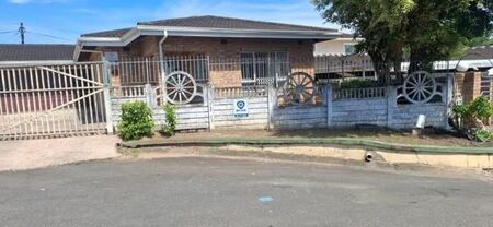 3 Bedroom House in Shallcross