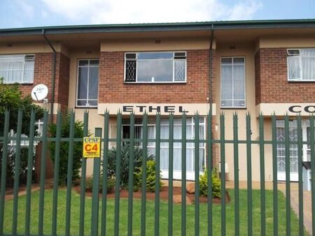 2 Bedroom Duplex in Strubenvale
