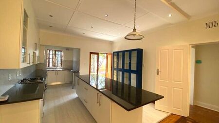 2 Bedroom house to rent in Melville, Johannesburg