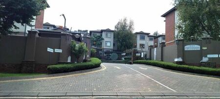 2 Bedroom apartment to rent in Parkwood, Johannesburg