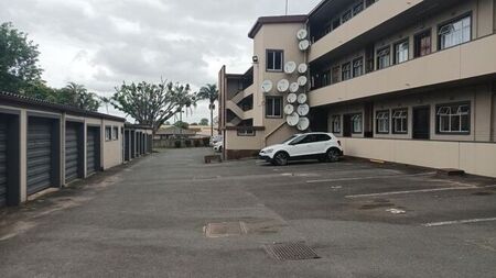 2 Bedroom apartment to rent in Pinetown Central