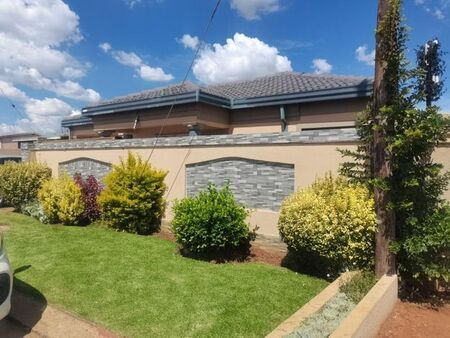 2 Bedroom house to rent in Protea Glen, Soweto