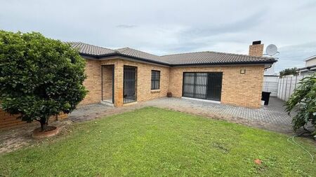 3 Bedroom house to rent in Sonkring, Brackenfell