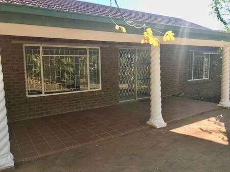 3 Bedroom House in White River