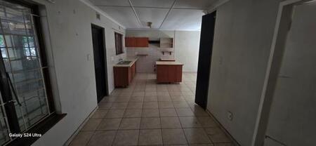 3 Bedroom House in Fairview