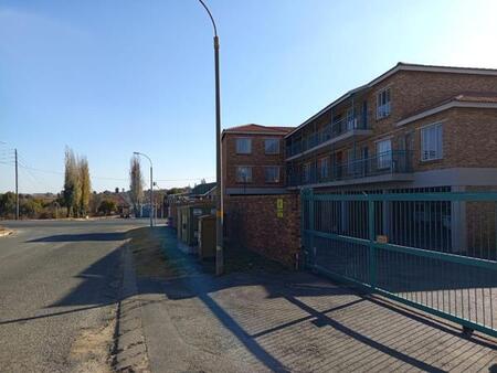 1 Bedroom Apartment in Esther Park