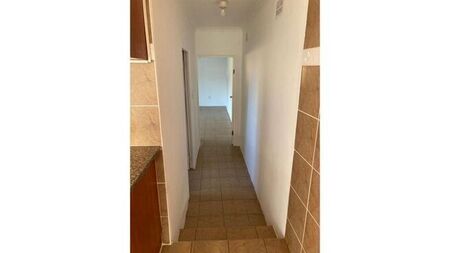 1 Bedroom house to rent in Bluff, Durban