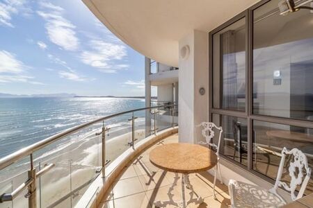 3 Bedroom Apartment in Strand Central