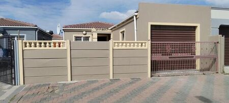 2 Bedroom house to rent in Kalkfontein, Kuils River