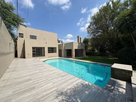 5 Bedroom cluster to rent in Gallo Manor, Sandton