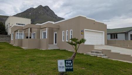 3 Bedroom House in Kleinmond