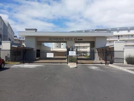 1 Bedroom Flat in Muizenberg