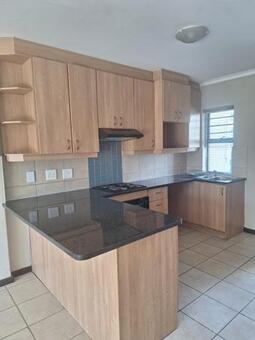3 Bedroom Duplex in Brackenfell South