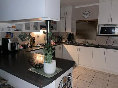 3 Bedroom House in Rhodesdene