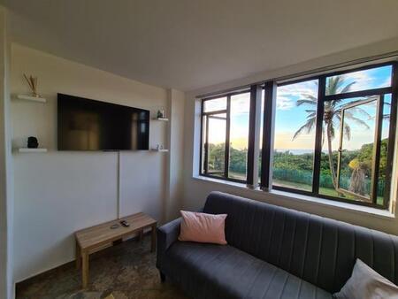 1 Bedroom Apartment in Amanzimtoti