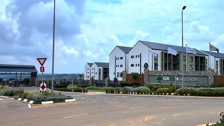 1 Bedroom Apartment in Mooikloof Equestrian Estate