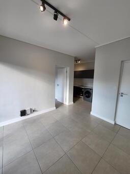 1 Bedroom Apartment in Klipriviersberg Estate