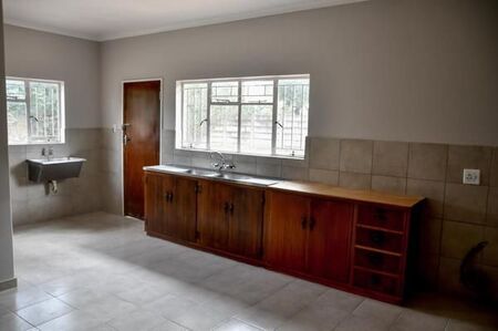 4 Bedroom House in Meyerhof