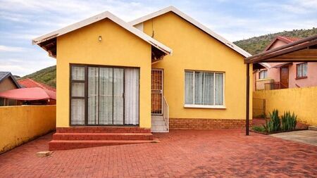 3 Bedroom house to rent in Tlhabane West, Rustenburg
