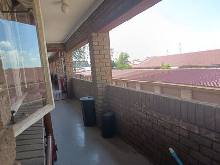 2 Bedroom flat to rent in Meyerton Central