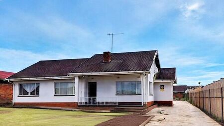 3 Bedroom house to rent in Howick West