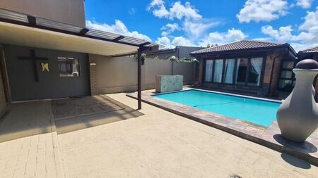 1 Bedroom flat to rent in Secunda